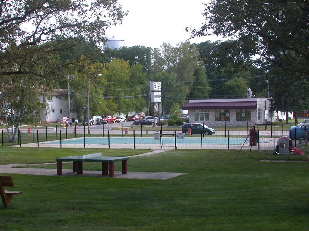 Indian Trail Motel Wisconsin Dells Exteriér fotografie