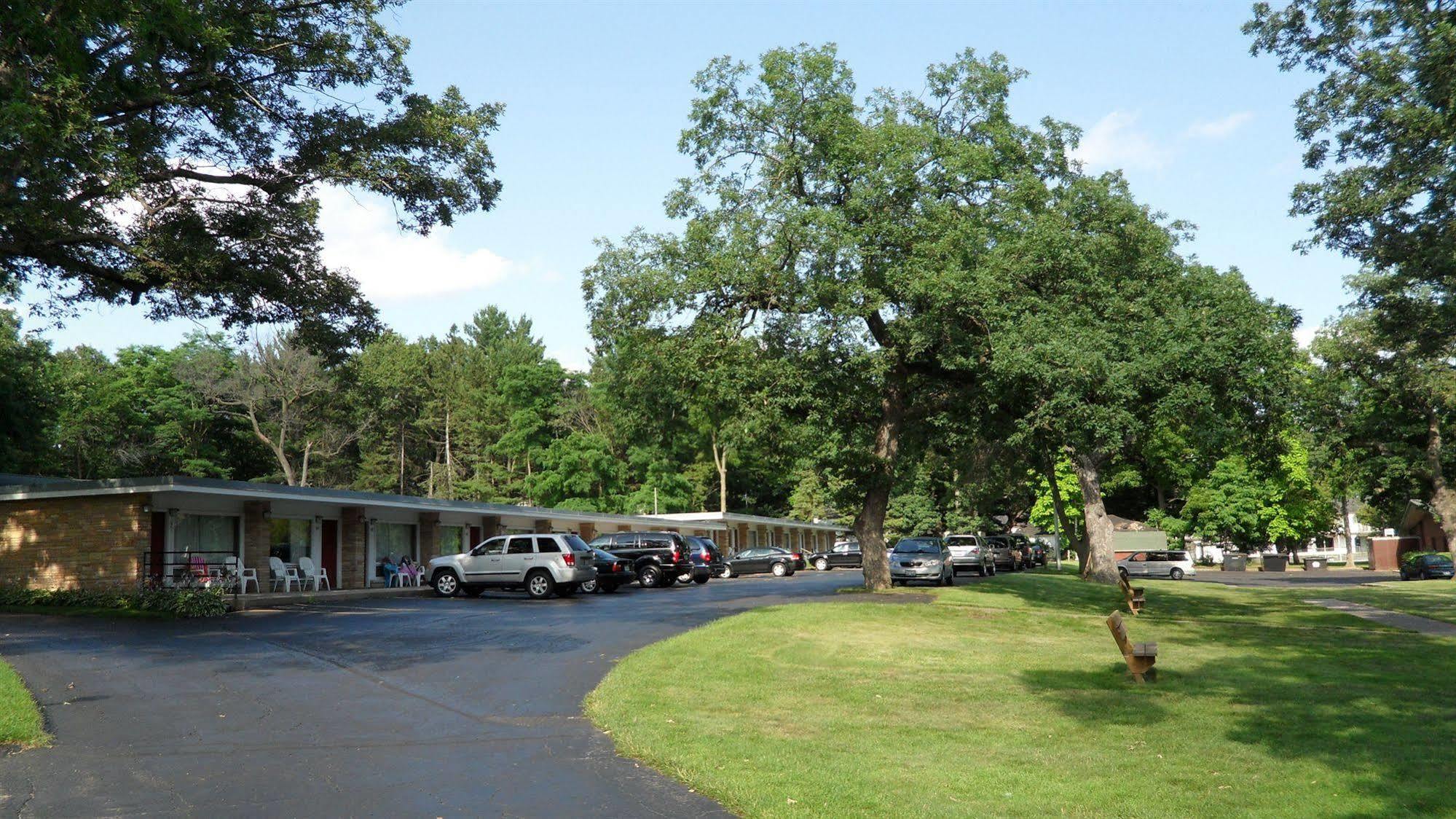 Indian Trail Motel Wisconsin Dells Exteriér fotografie
